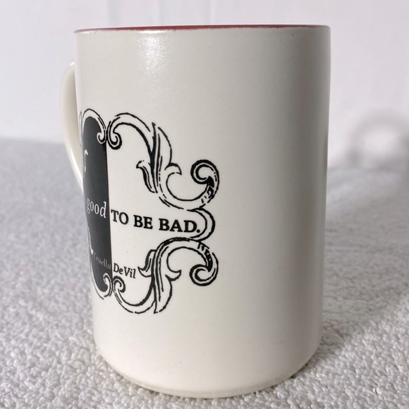 Disney Hallmark Calls Black Cream It’s Good To Be Bad Cruella DeVil Ceramic Mug - Picture 7 of 10